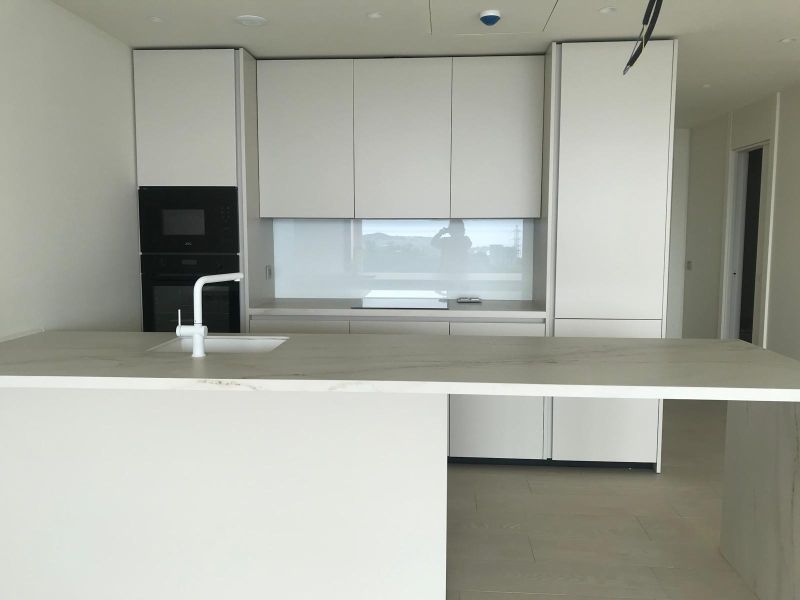 Apartamento de obra nueva en El Higueron, Benalmadena